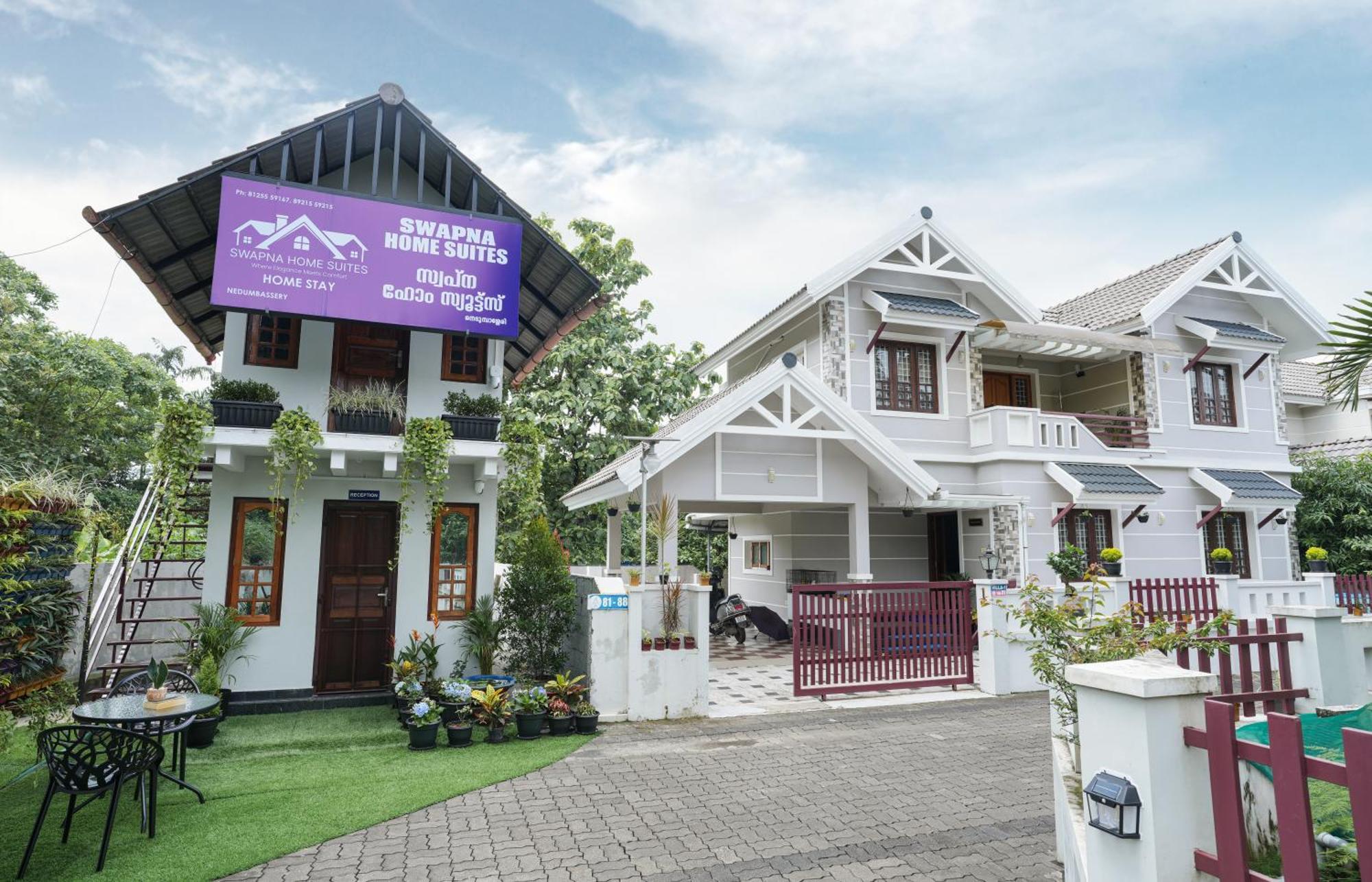 נדומבסרי Swapna Home Suites מראה חיצוני תמונה