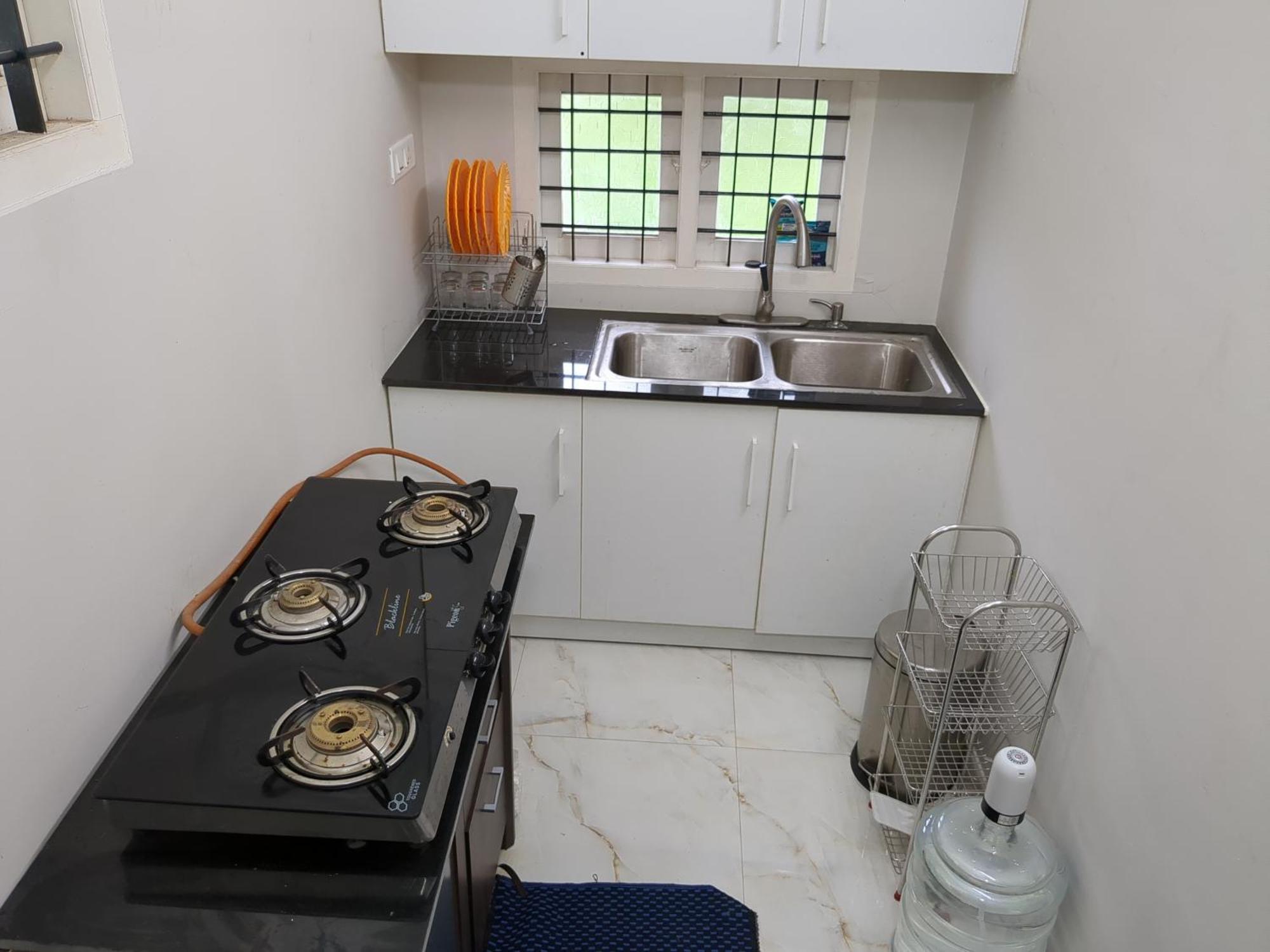 נדומבסרי Swapna Home Suites מראה חיצוני תמונה